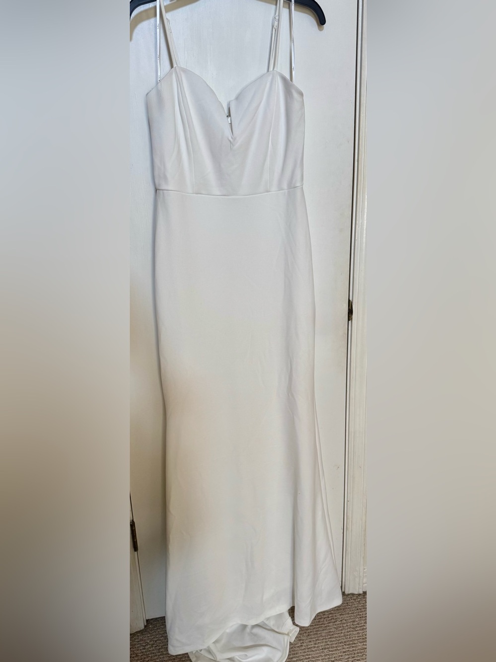 Lulu's White Spaghetti Strap Sweetheart Gown